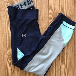 Under Armor Set - Size Medium
